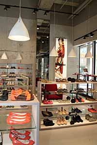 Hofstatt: Humanic Schuhe für Alle Foto: Marikka-Laila Maisel