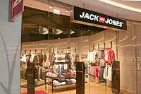 Mira München Nordheide - Jack&Jones amerikanische Jeans-Mode  Foto: Martin Schmitz