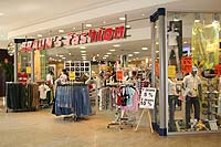  pep Perlacher Einkaufszentrum - Braun&acute;s Fashion Jeans Sportwear Sneakers Foto: Martin Schmitz