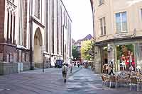 Einkaufsstraßen in München: Frauenplatz - Haus für Haus (Foto:Marikka-Laila Maisel)