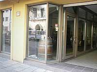 Herzogspitalstr.05 - Ilanga Winebar Weinprobe, Weinsortmente, Weine Foto: Marikka-Laila Maisel 