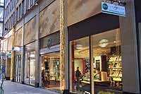 Einkaufsstraßen in München: Kaufinger Straße 01-05 Schuhbeck Schmankerl