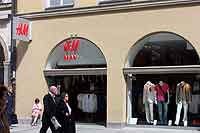 Kaufinger Straße 26 - H&M Man Hennes und Mauritz Mode für Ihn, Kosmetik für Sie (Foto: Marikka-Laila Maisel)