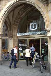 Marienplatz 08 - München Information Stadtinformation (Foto: Martin Schmitz)