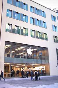 Rosenstr. 01 -Apple Retail Store (Foto: Marikka-Laila Maisel)