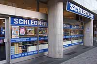 Einkaufsstra&szlig;en in M&uuml;nchen: Sonnenstra&szlig;e 21- Schlecker Drogeriemarkt Foto: Martin Schmitz