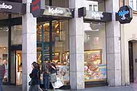 Einkaufsstraßen in München: Tal 48 - Kaloo Store für hochwertige Kinderspielsachen, Babykleidung, Kinder-Möbel Foto: Marikka-Laila Maisel