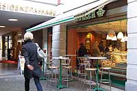 Theatiner Str. 33 -  M&uuml;ller Brot B&auml;ckerei - (Foto: Marikka-Laila Maisel)