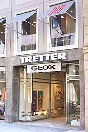 Theatiner Str. 35 - Tretter-Geox Shop - (Foto: Marikka-Laila Maisel)