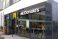 Mira München Nordheide - McDonald's Restaurant mit McCafe, Fastfood, Salate Foto: Martin Schmitz