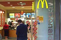 OEZ Olympia Einkaufszentrum - McDonald's  Foto: Martin Schmitz