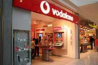 OEZ Olympia Einkaufszentrum - Vodafone Shop Handy UMTS Foto: Martin Schmitz