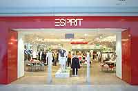 Riem Arcaden: Esprit Store Mode Accessoires (Foto: Martin Schmitz)