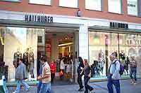 Marienplatz 17 - Hallhuber Mode (Foto: Martin Schmitz)